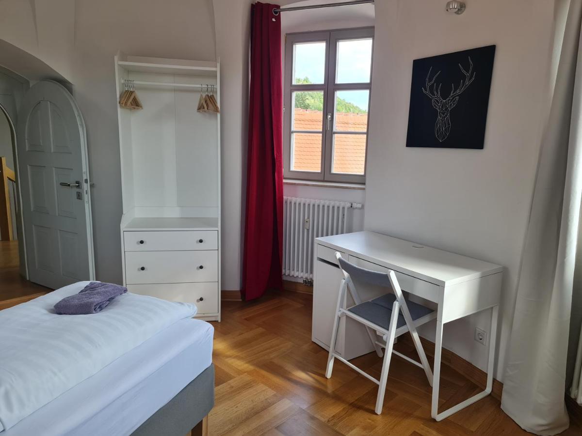 Appartements In Schoner Burganlage Jena Exteriör bild
